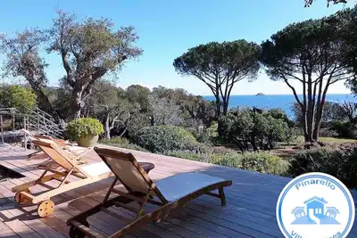 Image de Villa de luxe, les pieds dans l'eau /Plage de Pinarello, proche de Porto-Vecchio