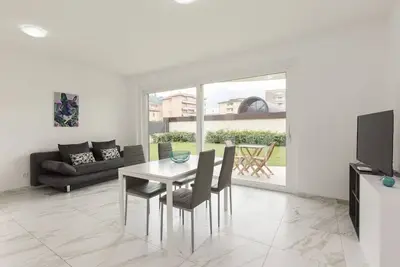 Bel appartement de deux pièces avec jardin près du centre de Lugano - Roggia 1