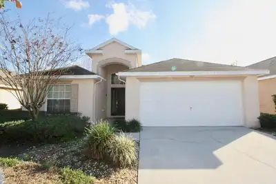 Image de Villa confortable de 4 chambres dans une résidence fermée avec piscine orientée sud
