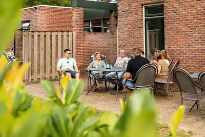 Image de Bungalow jumelé pour 12 personnes, entièrement équipé.