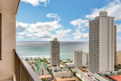 Image de Waikiki Paradise: Oceanview Condo W/ Free Parking