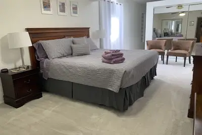 Image de Marchez jusqu'au centre-ville; Près de Horseshoe Bend; Antelope Canyon; WiFi rapide; Nettoyer