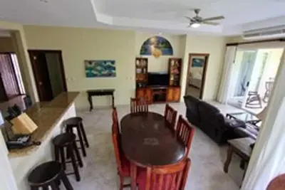 Image de Rio Dulce V12 Oceanfront Condo