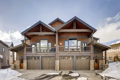 Image de Nouveau! Maison de ville de luxe 3 chambres à River Run! Ski gratuit pour les enfants. Marchez jusqu'aux ascenseurs!
