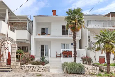 Image de Maison de vacances Rosemary-Maison de vacances 3 chambres avec terrasse et vue partielle sur la mer