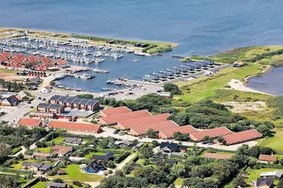 Maison de vacances pour 6 dans un parc de vacances a Hemmet
