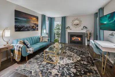 Image de Magnifique appartement design maison avec lit king