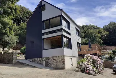 Image de bord de mer - maison d'architecte - gîte pour 6 personnes