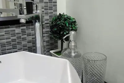 Image de East Bay Residences Condo Unit @ Alabang Muntinlupa
