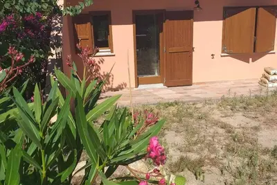 Image de maison 4 couchages Terrasse avec cuisine d'été barbecue