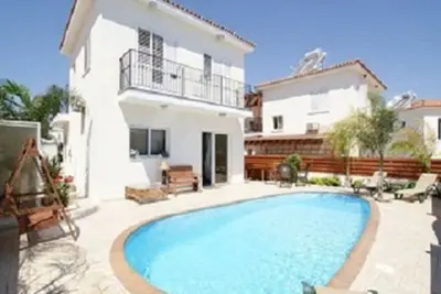 . Dione-Luxe 3 Chambres avec Piscine - Wi-Fi
