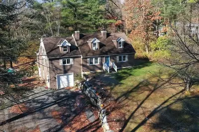 Image de * Private Berkshire Escape* Monthly Pricing Avail