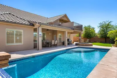 Image de Belle maison avec piscine privée près du parc national de Zion et de Sand Hollow