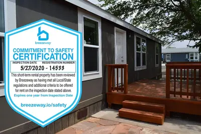 Image de Lézard paresseux de B & D à 15 min de Horseshoe Bend, Antleope Canyon et Lake Powell