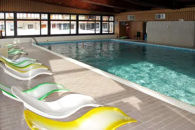 Image de Joli appartement pour 3 personnes avec Wifi, piscine, Tv et parking