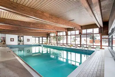 Image de Bel appartement avec piscine, Wifi, Tv, balcon, animaux admis, vue panoramique et parking