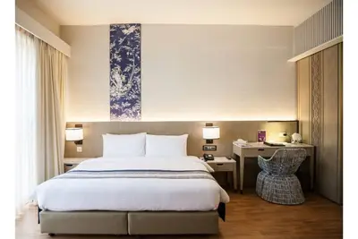 Image de Chambre Deluxe, vue partielle sur la mer @ Patong # 09