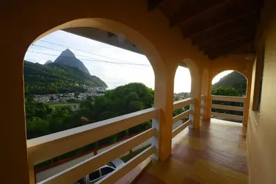 Image de Piton Grandeur Apt 1 - Piton and Sea View!