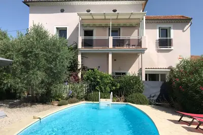 Image de Two bedrooms for six people, swimming pool in Hérault - Deux chambres, piscine