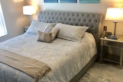 Image de ENTIÈREMENT REMODÉ! ! Villa 3bdr / 2bth près de Disney World Unit B