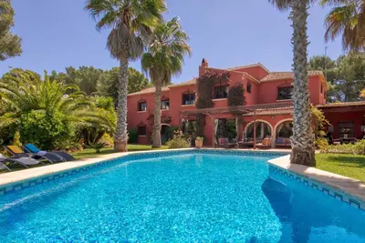 Maison de vacances privée avec climatisation, Wifi, piscine privée, Tv, patio, parking