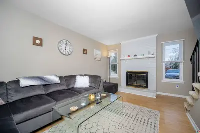 Image de Barberton Beach House! Wifi + W / D + Clean Oasis!