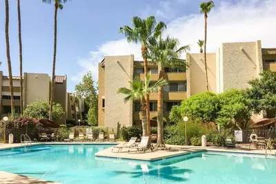 Image de Grnd Floor Pool View