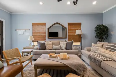 Image de Enormous  Large Group Hotel with 2 Beds / Room