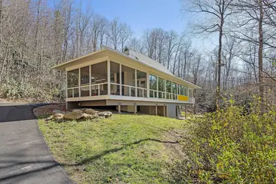 Image de Superbe retraite moderne privée