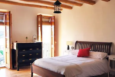 Image de Rural house with patio and barbecue. Ideal for families and pets. 1 hour from Barcelona