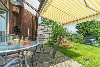 Image de Agréable appartement dans une maison de vacances avec Wifi, Tv, terrasse et animaux admis