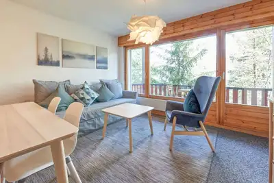 Image de Bel appartement pour 4 personnes avec Wifi, piscine, Tv, balcon et vue panoramique