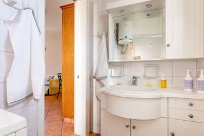 Image de Alluring Cottage in Porto Rafti With Balcony