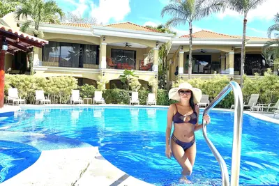 Image de Ground floor Condo / center of town. Great value for the price!