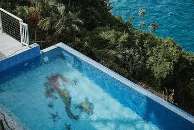 Image de Private Waterfront 5 Bedroom Villa! Stunning views from every room!