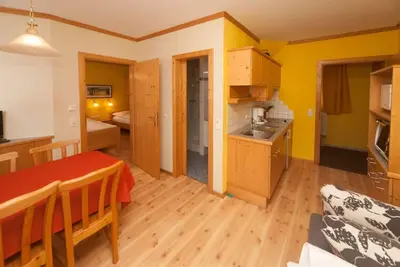 Image de Perfect for horse lovers and those seeking relaxation - vacation apartment on the riding stables with steam bath, sauna and relaxation room