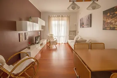 Image de Bright and spacious three-room apartment