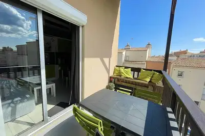 Image de Beau Studio Mezzanine Climatise Avec Agreable Terrasse