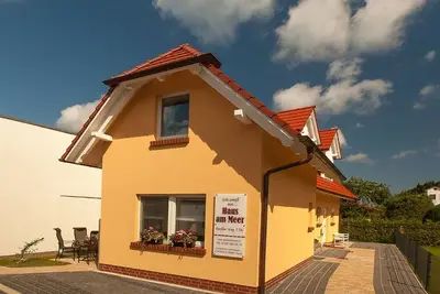 Image de Romantique maison jumelée m. Cheminée u. Sauna pour 4 pers. en première position