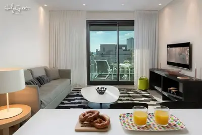 Cozy White City 1br in Neve Tsedek by HolyGuest