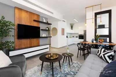 Image de Modern 2 Br near Shouk Hacarmel by HolyGuest