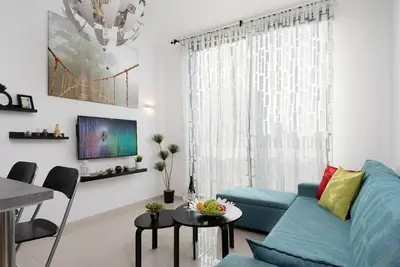 Stylish 1br Flat for 4 Ppl in Allenby by HolyGuest