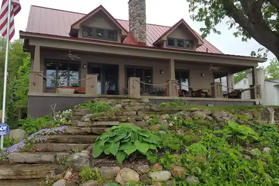 Image de Beautiful Lake House