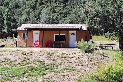 Image de Base Camp for your Adventures