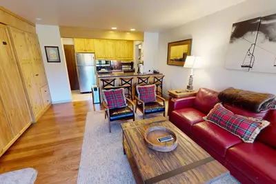 Image de Platinum Condo on Ground Floor - Bfast Included!