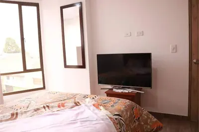 Image de Beautiful 3 bedroom apartment near the Airport