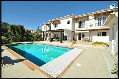 Image de Villa close to the Beach