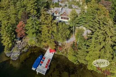 Image de Gorgeous Cottage on Lake Rosseau with Picturesque Views!