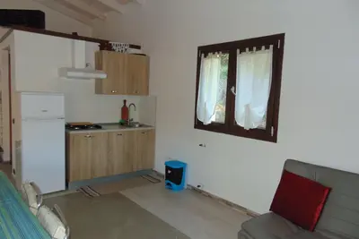 Image de Maison 2 Lits Sur Terrain Panoramique, 10 minutes de la mer