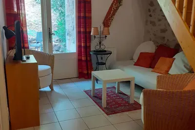 Image de Gite En Languedoc 4 Couchages A 5 Minutes A Pied Du Bord De L'Eau